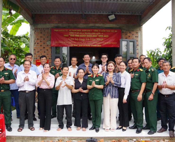 Kiểm toán Việt Úc đồng hành cùng Trạm khách T67 trong chương trình Thiện Nguyện - Lan Tỏa Nghĩa Tình Quân Dân Tại Tây Ninh